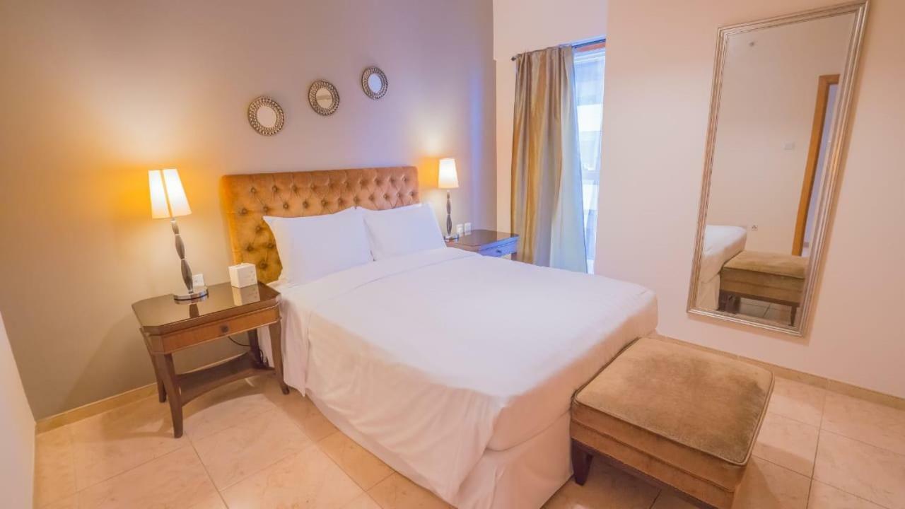 Apartment The Holiday Homes Dubai