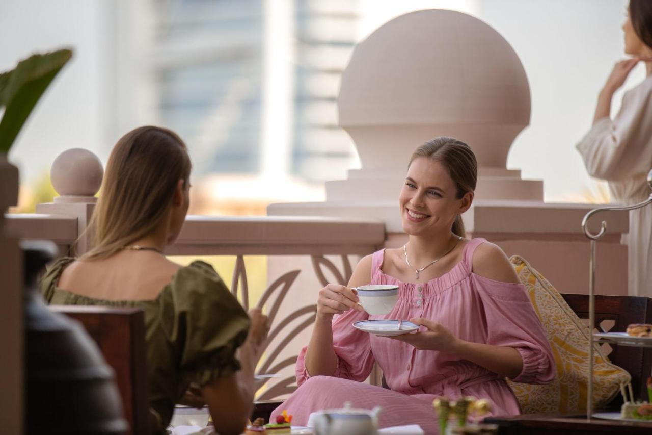 Jumeirah Al Qasr 5*