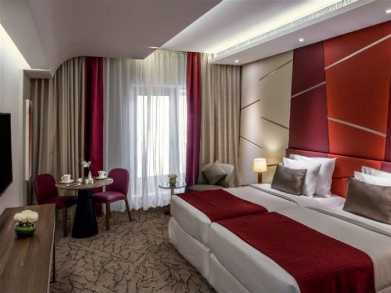 Aparthotel Moevenpick Downtown 5*