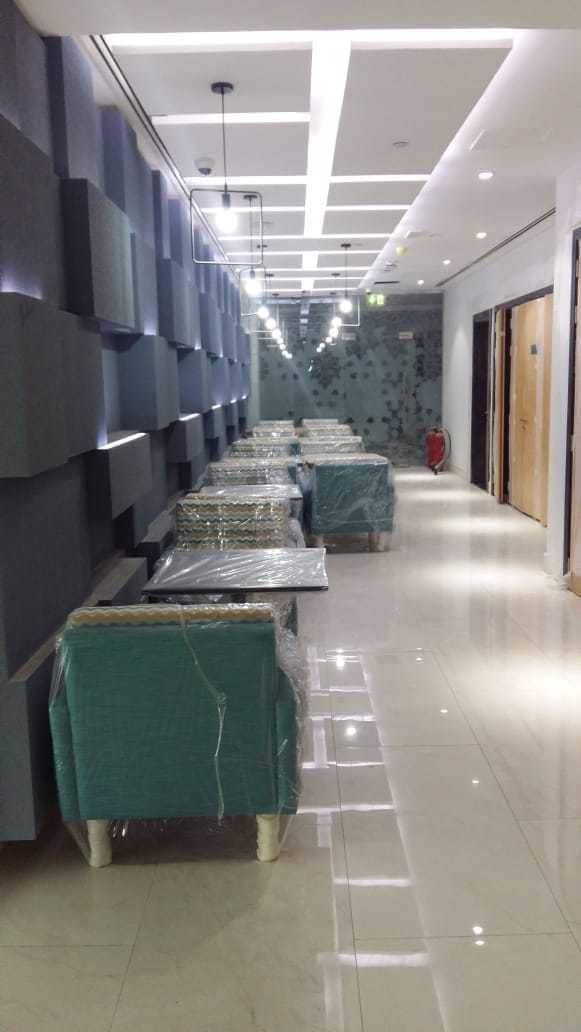 Avenue Hotel