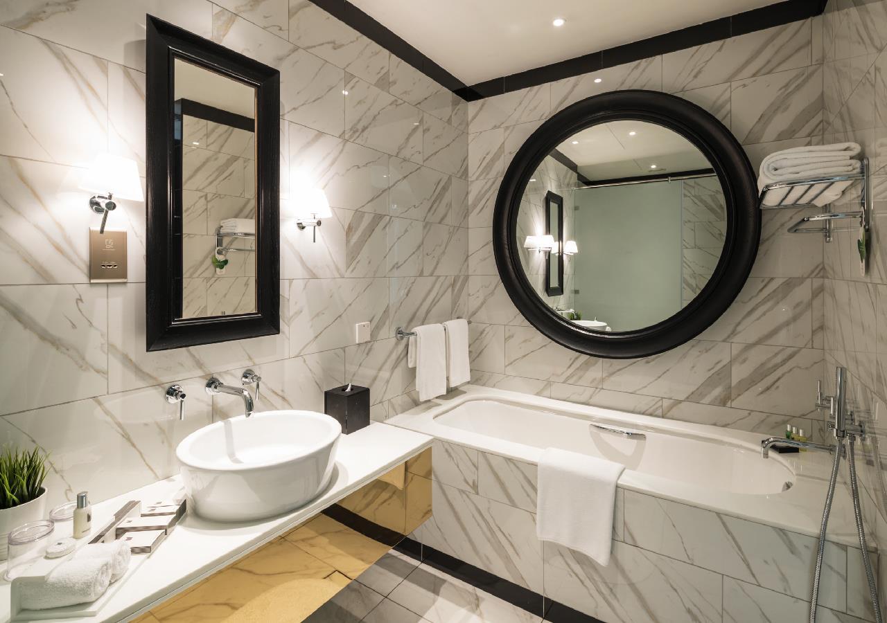 Millennium Atria Business Bay Aparthotel Dubai