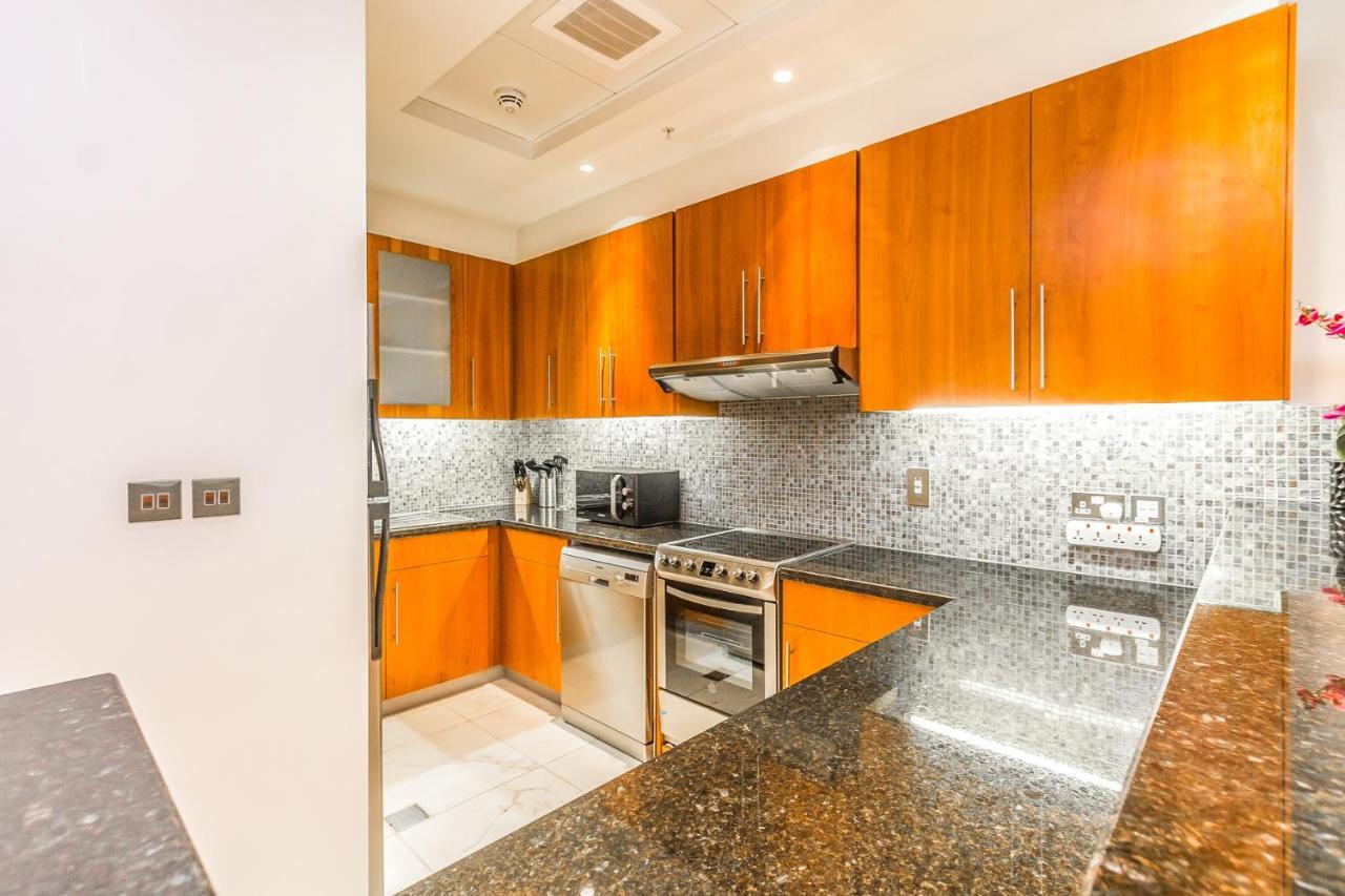 Apartment Modern Large Park Difc Dubai