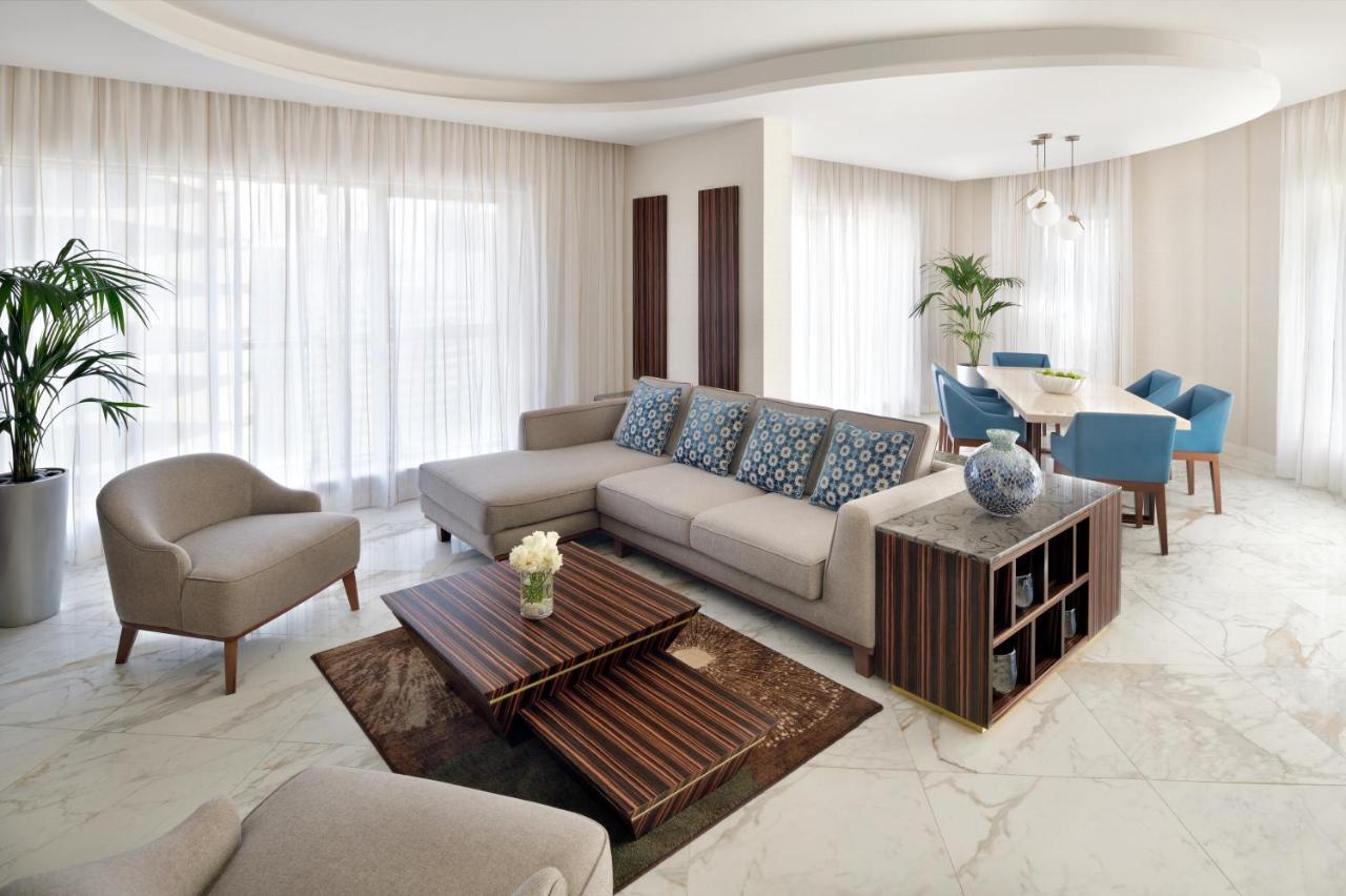Aparthotel Moevenpick Downtown 5*