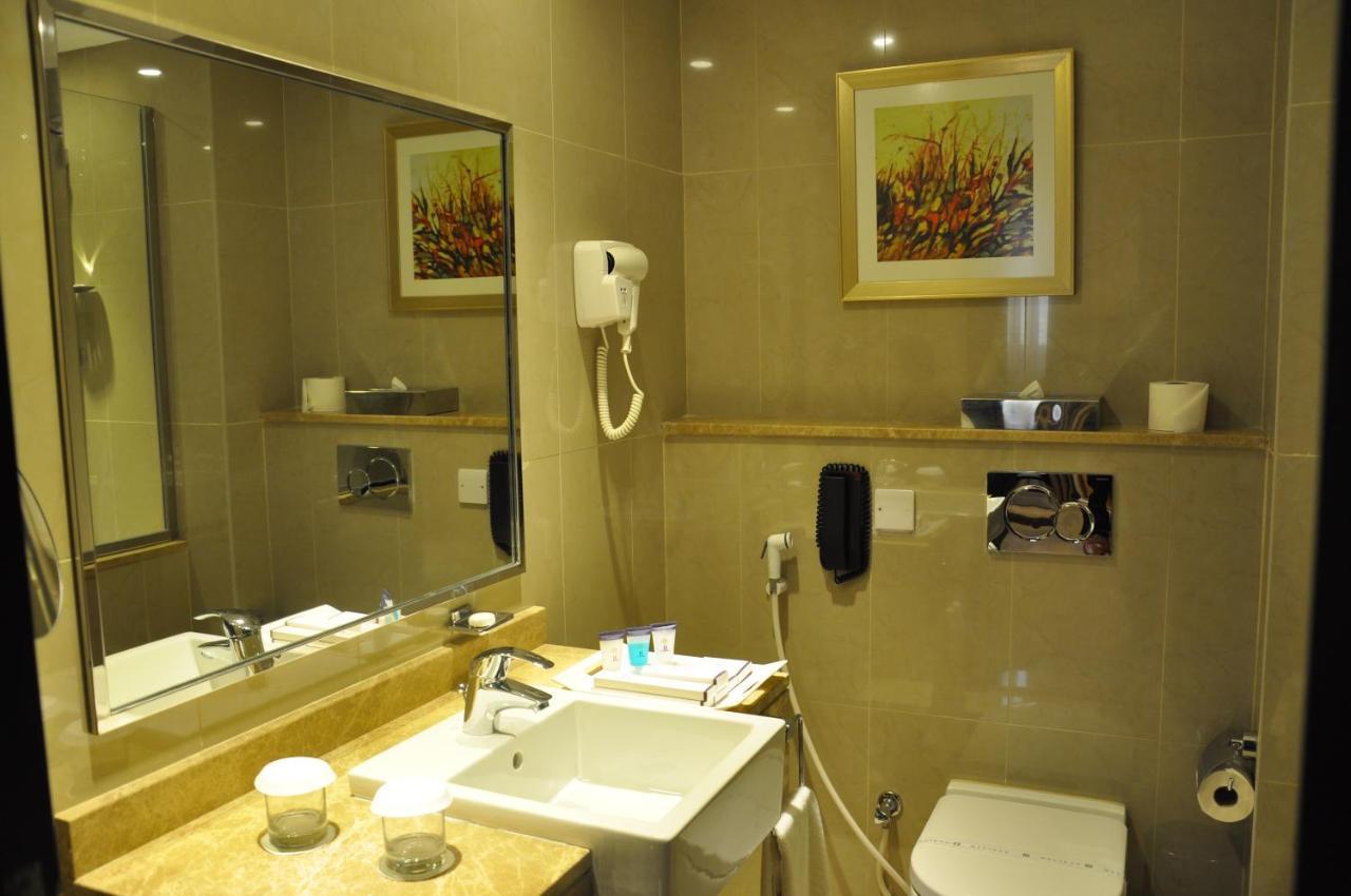Lavender Al Nahda Hotel 4*