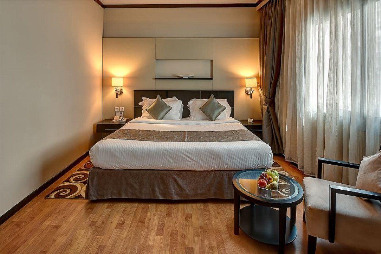 Hotel Grandeur Al Barsha 4*