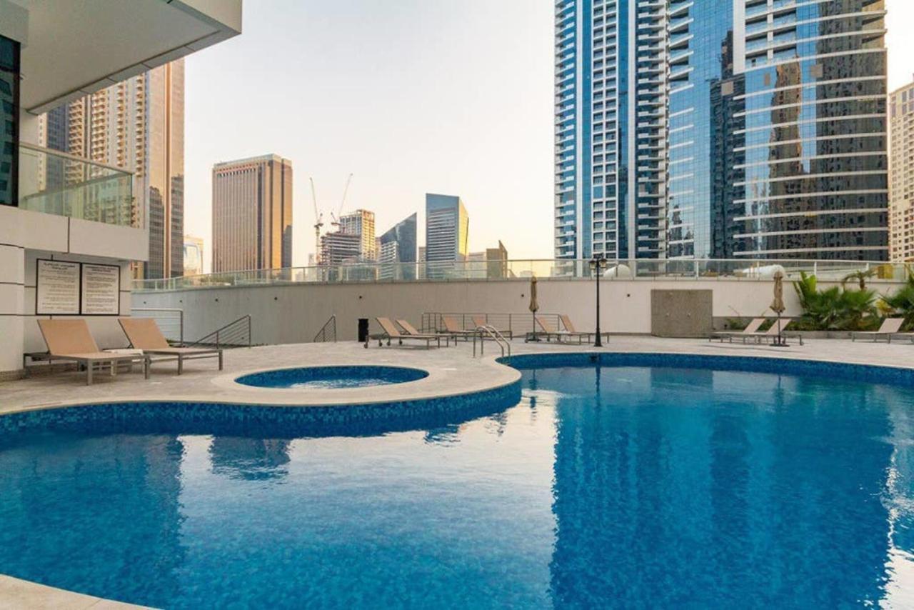 Continental Tower, Marina - Luton * Dubai
