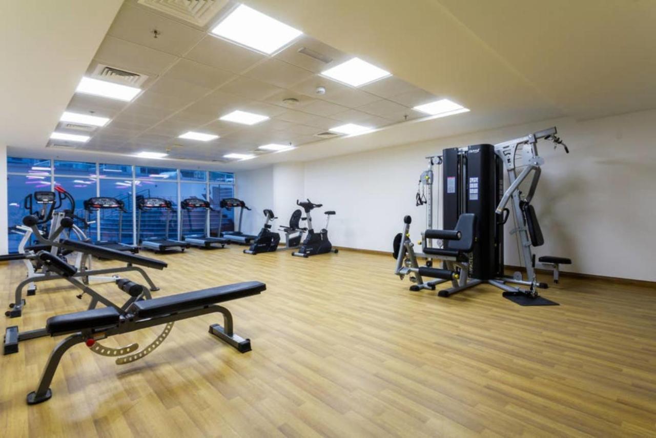Continental Tower, Marina - Luton Apartment *