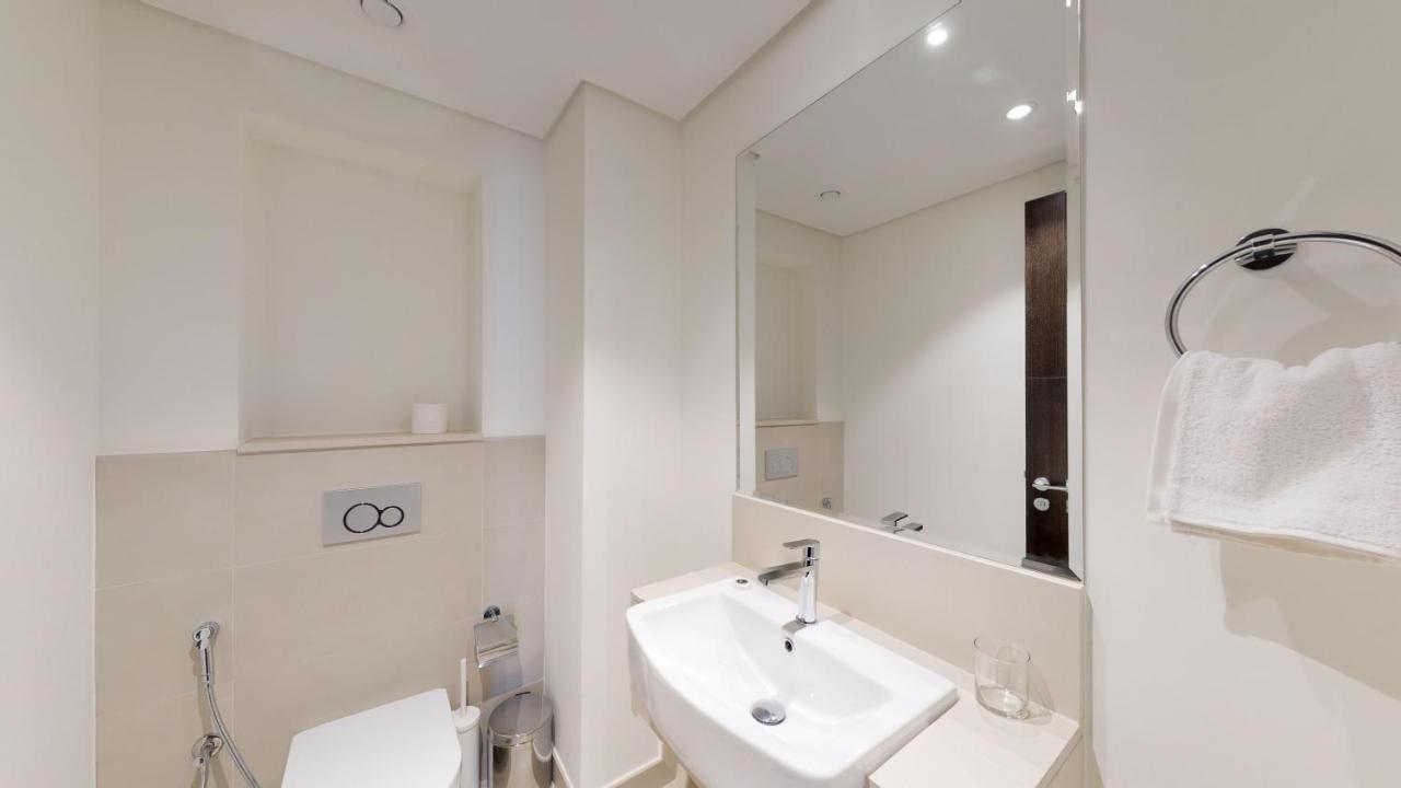 Lux Creek Residences Harbour Views Dubai