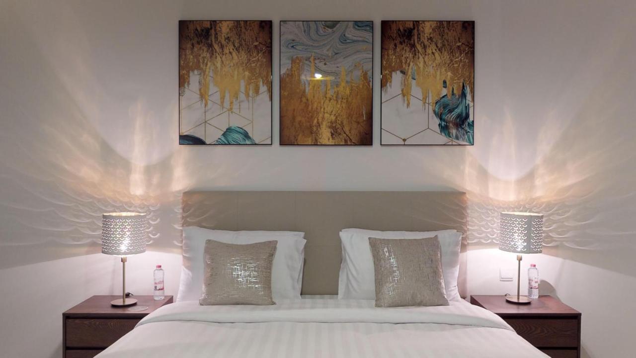 Lux Creek Residences Harbour Views * Dubai
