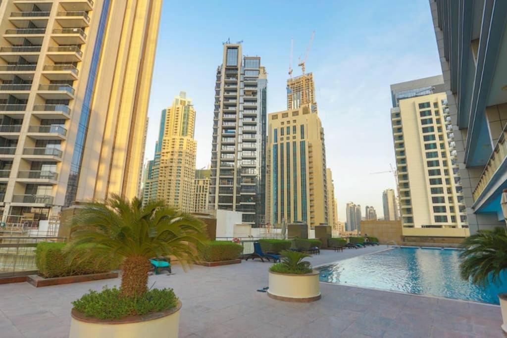 Prime Retreats- Downtown *