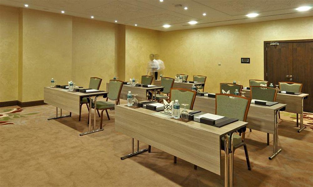Otel The Tower Plaza 5*
