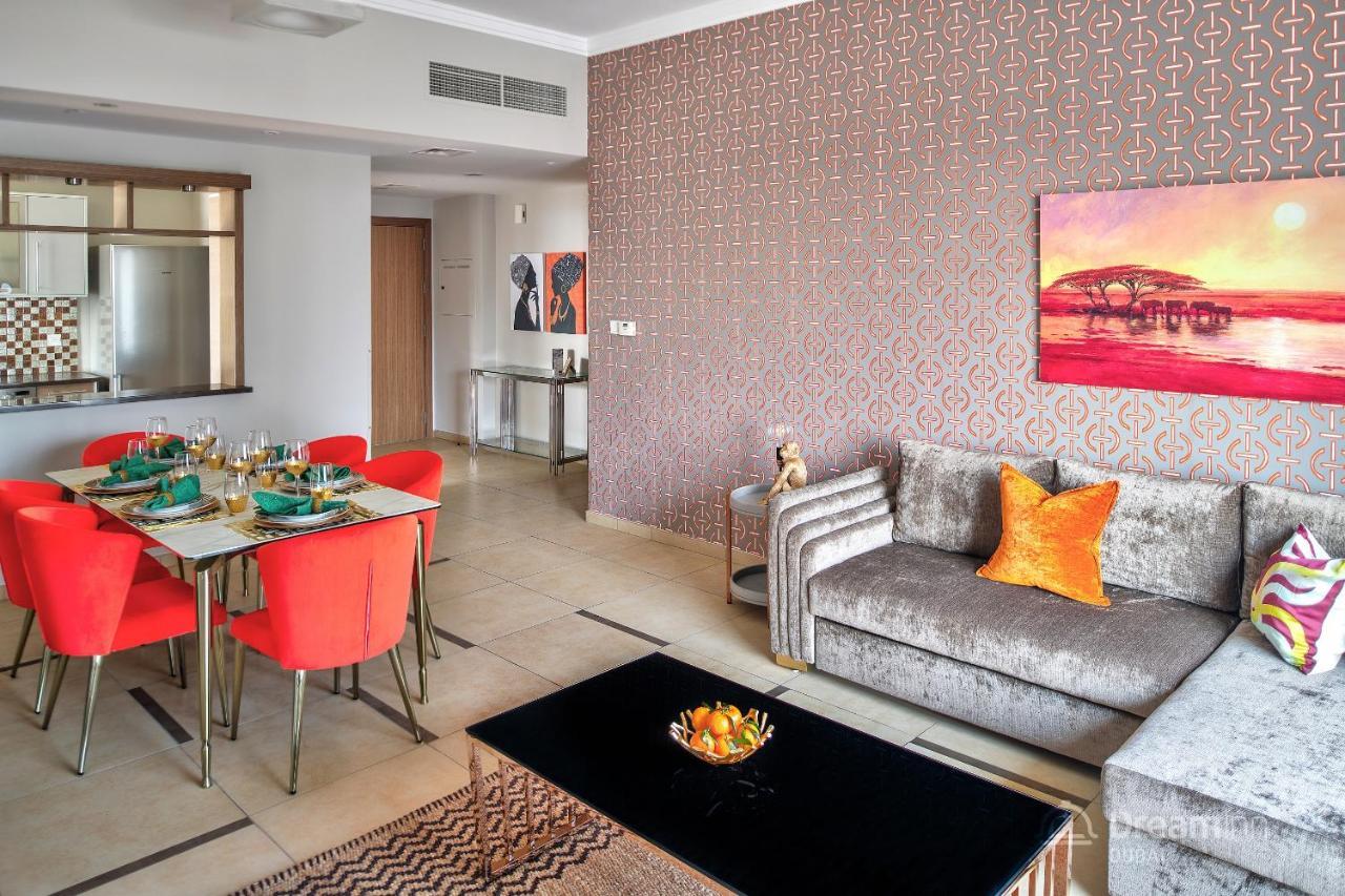 Dream - 48 Burj Gate Downtown Homes