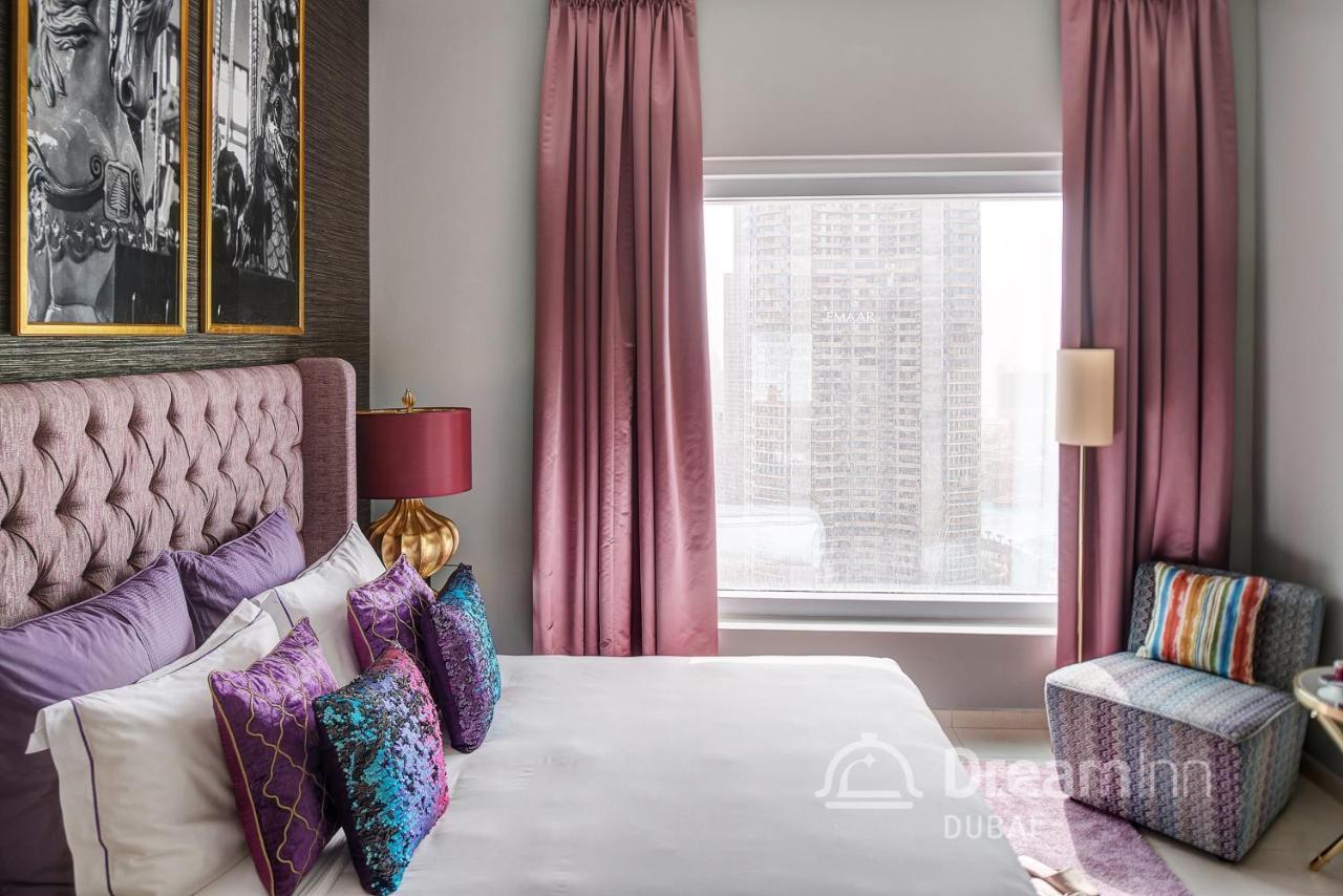 Dream - 48 Burj Gate Downtown Homes *