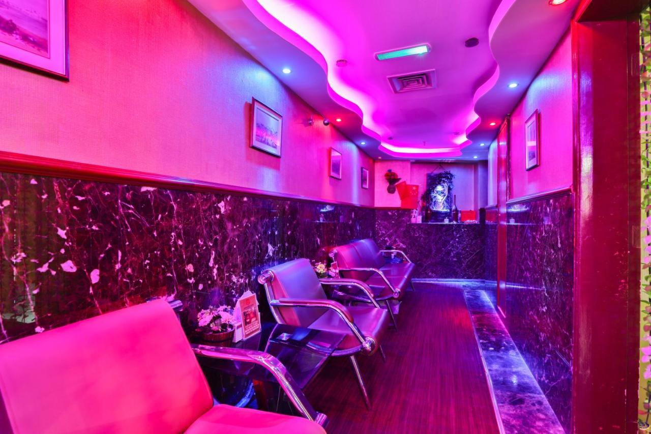 Hotel Sun And Sands Downtown 3*
