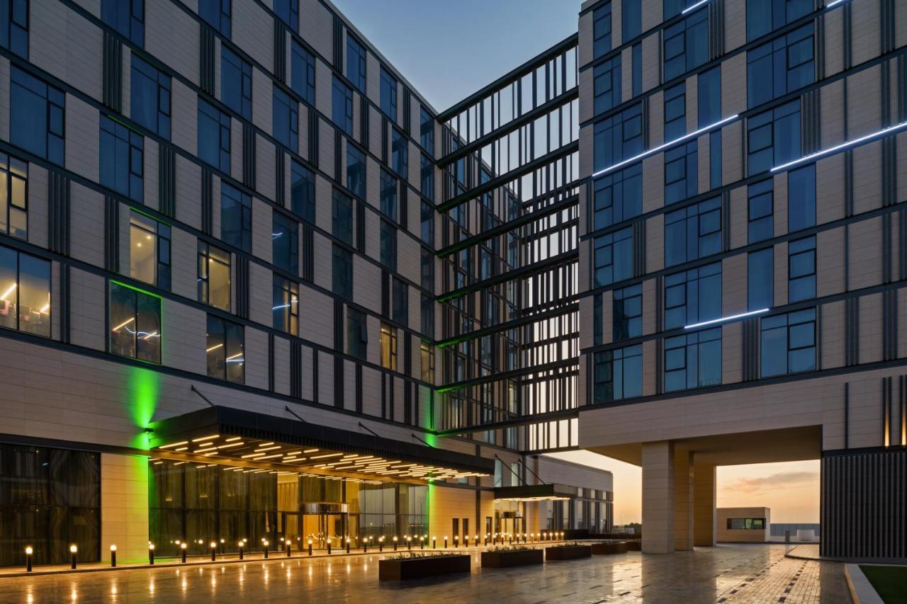 Al-maktoum Airport By Ihg Hotel Dubai
