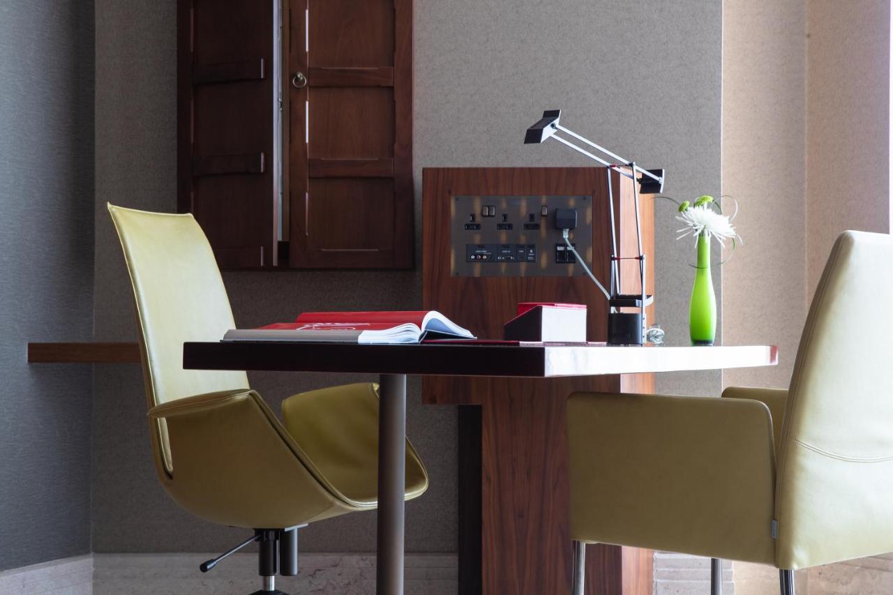 Jumeirah Creekside Hotel 5*