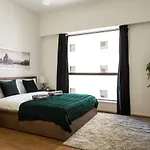 Higuests - Fantastic Views In Waterfront Apt For 6 In Jbr