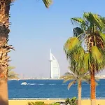 Cosy 1-Bd Apartment At Palm Jumeirah