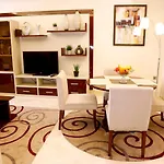 Bay Bliss At Palm Jumeirah With Free Beach Access