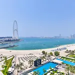 Elegant 2 Bedroom Apt With Spectacular Views In The Address
