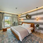 One Bedroom In Burj Views By Radiance Vacation Stays