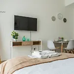 Mira Holiday Homes - Serviced Apartment In Jvc - Gym, Pool, Parking