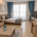 Mira Holiday Homes - Beautiful Studio - Wifi&Pool -7 Min To Global Village