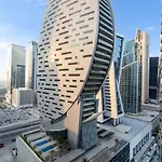 Bnbmehomes - Merano Tower
