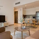 Mira Holiday Homes - One Bedroom In Creek Harbor