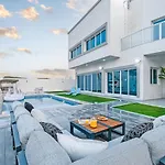 Luxury Modern White Villa On Island 9,500 Sqft