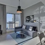 Marina View 1 Bd Apartment In Bay Central Building