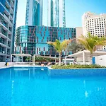 Marina View 1 Bd Apartment In Bay Central Building