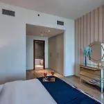Durrani Homes - Lux 1Br At Al Habtoor Amna Tower