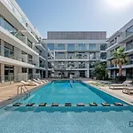 Stunning 1Br At Prime Views Meydan By Deluxe Holiday Homes