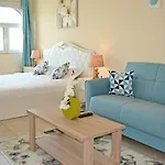 Modern Furnished Studio Apt Near Ibn Battuta Mall, And