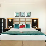 Staycae Holiday Homes - Capital Bay