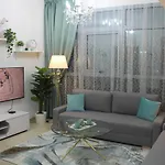Newly Furnished One Bedroom Apartment Next To Metro & Beach In Marina Residence