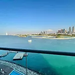 Luxury Apartmens Palm Jumeirah - Azure , Sea View ,Free Pool,Parking