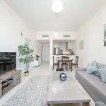 Luton Vacation Homes-Damac Heights Tower- Dubai Marina-21Ab03
