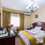 Victoria Hotel