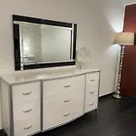 Usmans 1 Bedroom 4 Beds Jbr Huge Sea View 120 Sqm 2 Balconies