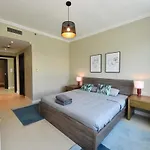 Luxury Escapes - 2-Br Marina View Retreat At Marina Quays