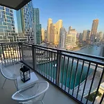 52 Luxury 1-Br With Breath Taking Views And Amenities