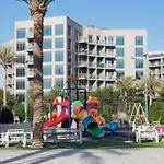 Elegant And Comfortably Furnished 2Brh Apartment In A Quiet Area!