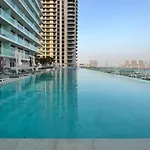 The Smart Concierge - Sunrise Bay Beachfront