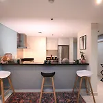 Trinity Holiday Homes - Discover The True Definition Of Luxury At 2Br In Dubai Marina