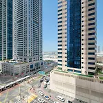 Dreamy 2Br At Marina Pinnacle Dubai Marina By Deluxe Holiday Homes