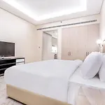 Icon Casa Living -Studio Apartment In Palm Tower - St Regis - Dubai