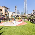 Souk Al Bahar Apartment Near Burj Khalifa