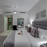 Durrani Homes - Luxury Living Besides Panoramic Fountain And Burj Khalifa View- Burj Khalifa Fireworks